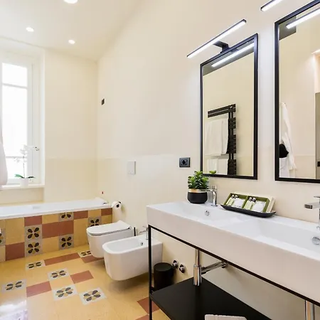 Foresteria Di Piazza Cavour - Luxury Suites&guest House