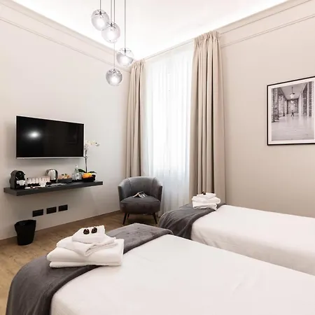 Foresteria Di Piazza Cavour - Luxury Suites&guest House Affittacamere